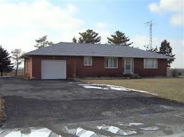 9275 N 300, Gridley, IL 61744