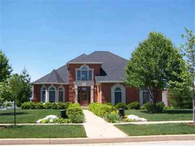 14 Lavender Ln., Bloomington, IL 61704