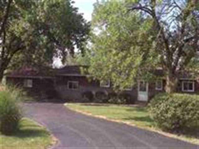 103 Highview, Gridley, IL 61744