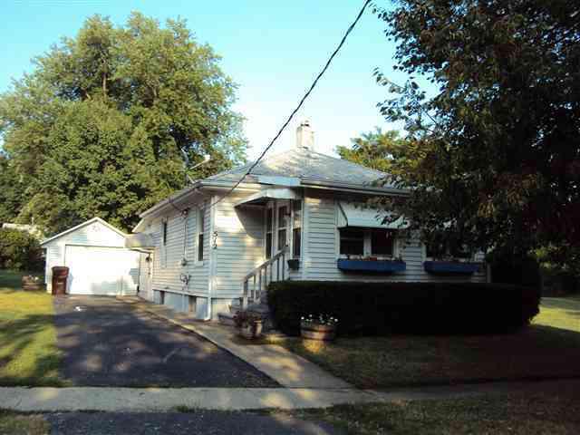 512 S Clinton, Clinton, IL 61727