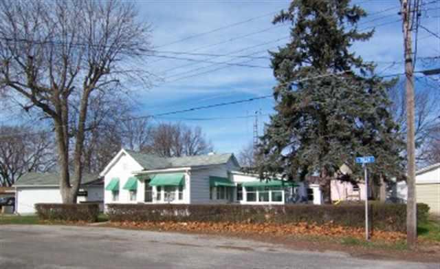 702 W Green St., Farmer City, IL 61842