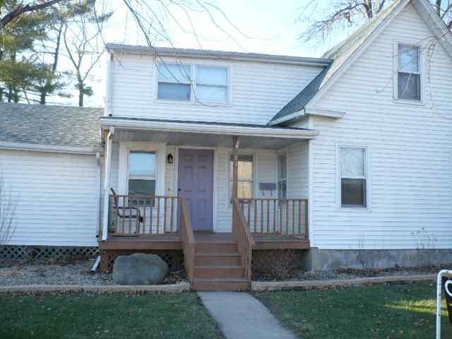 110 N Lee St., Lexington, IL 61753