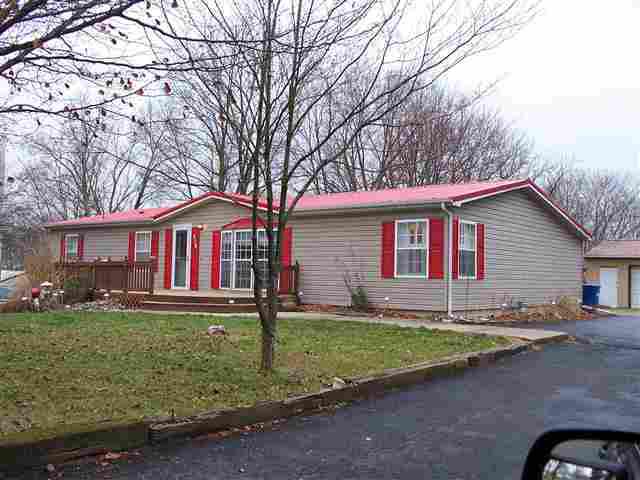 318 N Joselyn St., Heyworth, IL 61745