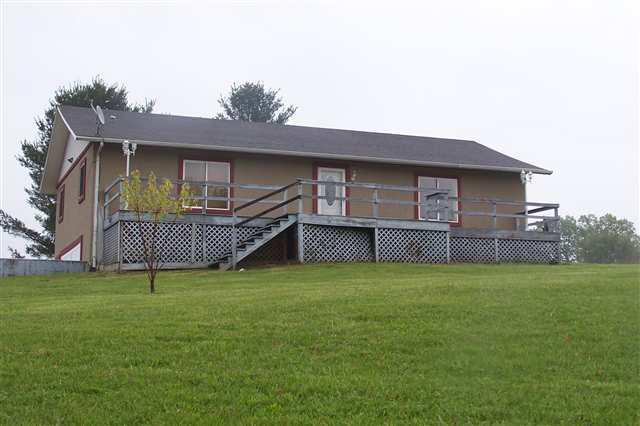 8843 Sunset Rd., Clinton, IL 61727