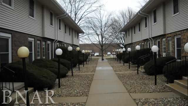 105 S Towanda Ave. #15, Normal, IL 61761