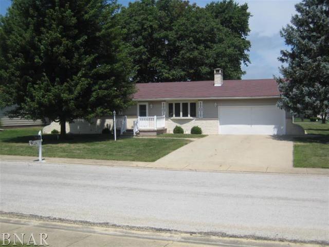 1 Chestnut Ct., Clinton, IL 61727