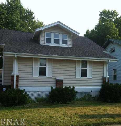 828 E Main St., Clinton, IL 61727