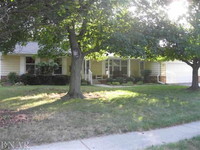 310 Robert, Normal, IL 61761