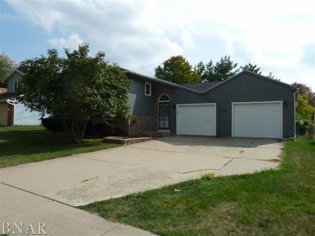207 W Raab, Normal, IL 61761