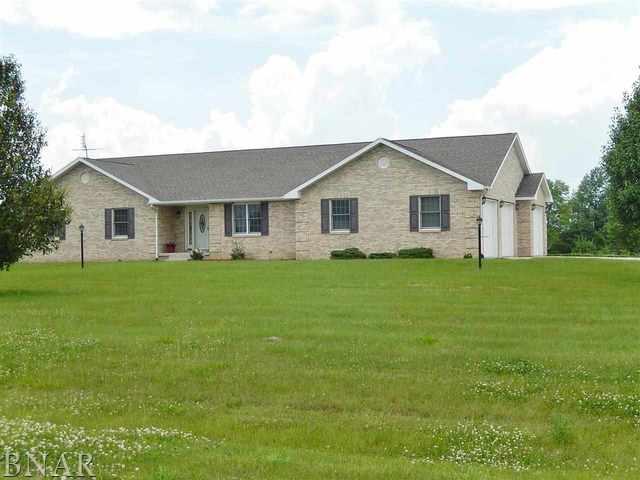 5711 Tahoe, Clinton, IL 61727
