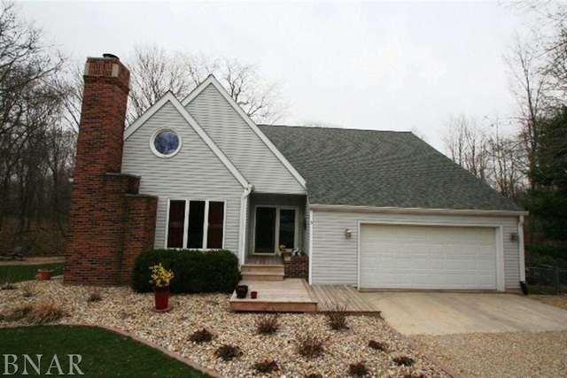 6 Sussex Ct., Mackinaw, IL 61755