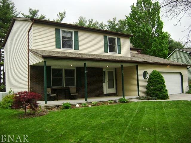 208 Bittersweet Cir., Bloomington, IL 61704