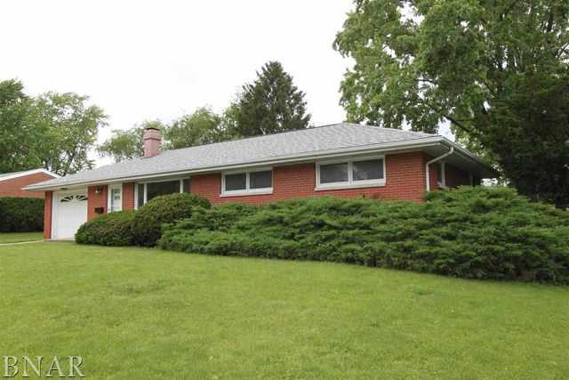 202 N Summit, Normal, IL 61761