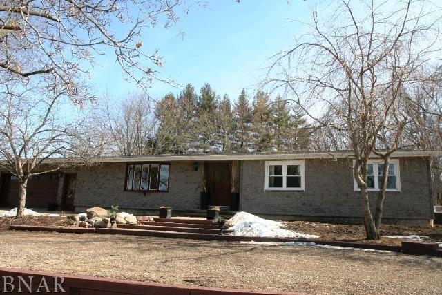 15652 Coil Rd., Mackinaw, IL 61755