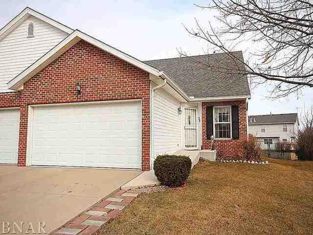 28 Rounds Rd., Bloomington, IL 61704