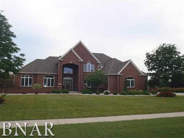 5 Windsong Way, Bloomington, IL 61704