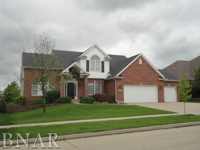 2803 Hubbard Dr., Bloomington, IL 61704