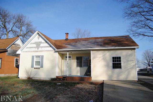 230 North, Weldon, IL 61882
