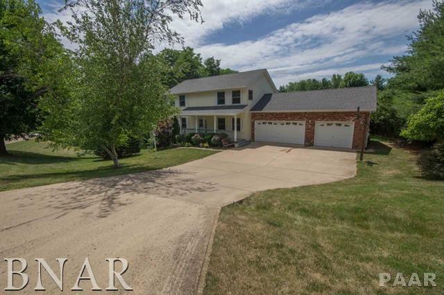 8 Strawberry Ln., Mackinaw, IL 61755