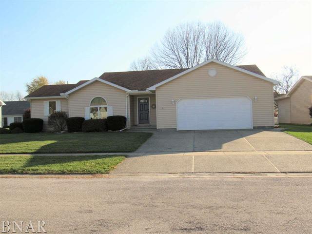 32 Colonial Dr., Clinton, IL 61727