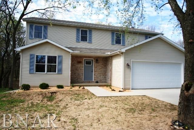 25 Greenbriar, Mackinaw, IL 61755