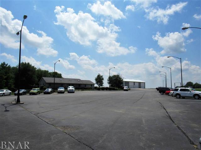 8033 Walnut Rd., Clinton, IL 61727