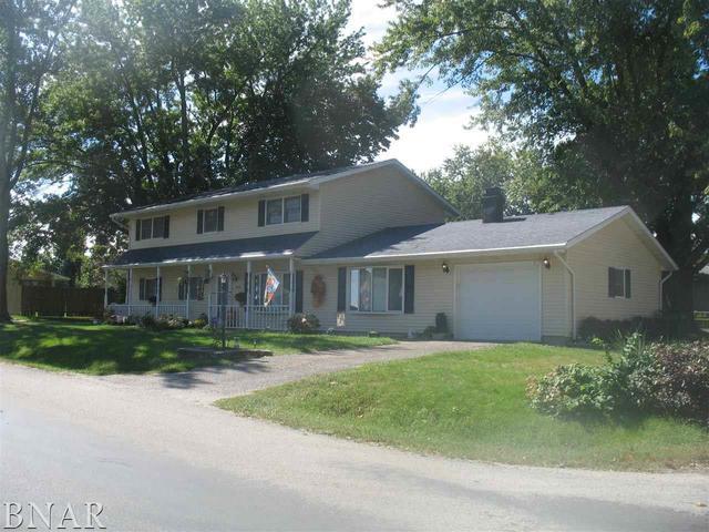 709 S Alexander St., Clinton, IL 61727