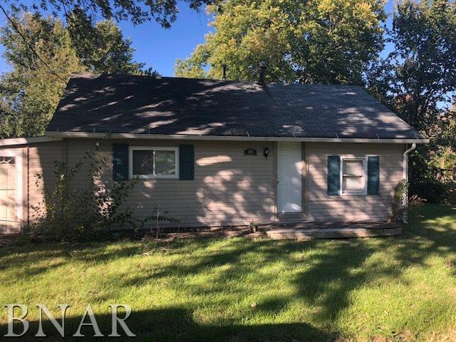 109 E North, Waynesville, IL 61778
