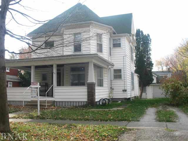 613 N Madison St., Clinton, IL 61727