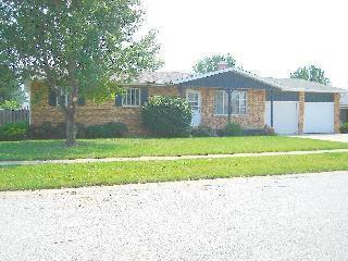 8 Arcadia Ct., Clinton, IL 61727