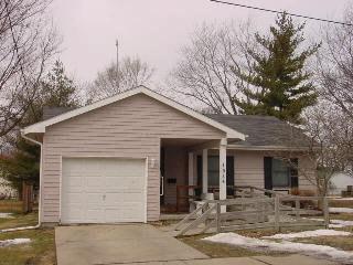 1314 N Allin, Bloomington, IL 61701