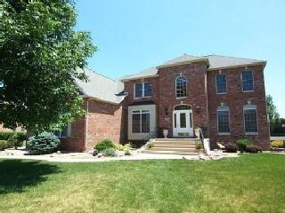 2103 Crimson, Bloomington, IL 61704