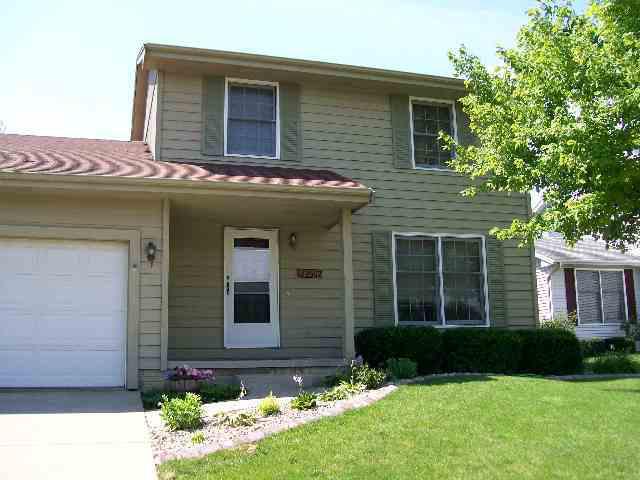 2507 Slayton Dr., Bloomington, IL 61704