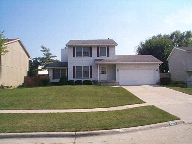 2505 Slayton Dr., Bloomington, IL 61704