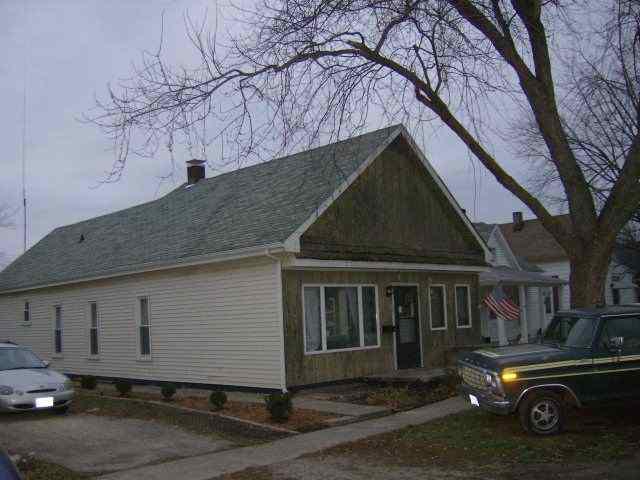 822 E Macon, Clinton, IL 61727