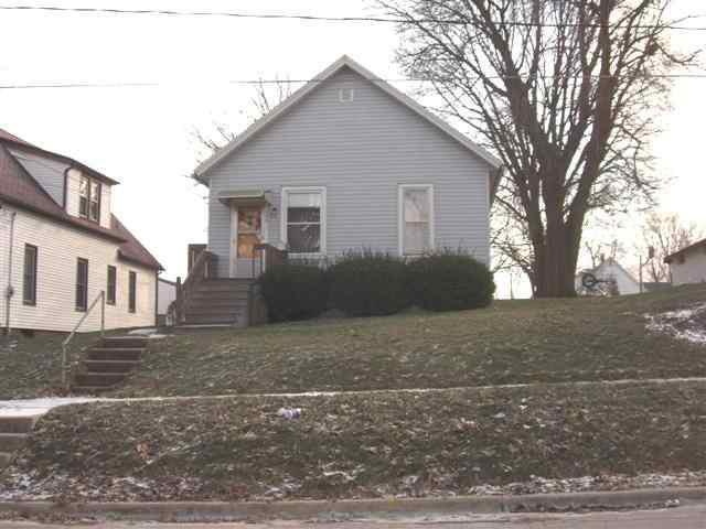 108 Packard St., Bloomington, IL 61701