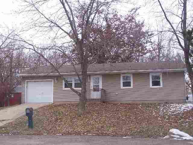 3 Tarter Ct., Clinton, IL 61727