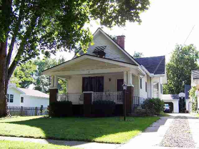 1115 Broadway, Normal, IL 61761