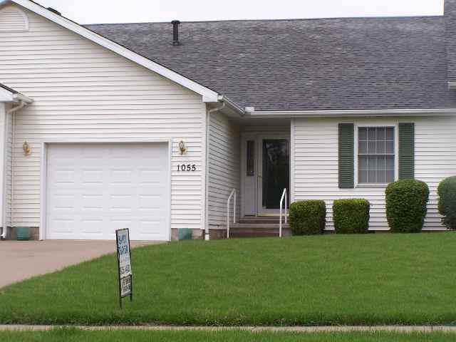 1055 Kleeman Rd., Clinton, IL 61727