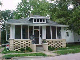 1108 N Mason, Bloomington, IL 61701