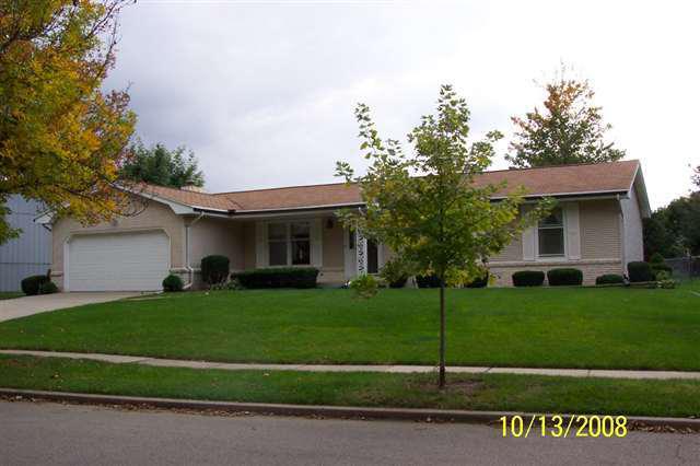 2805 Pheasant Run, Bloomington, IL 61704