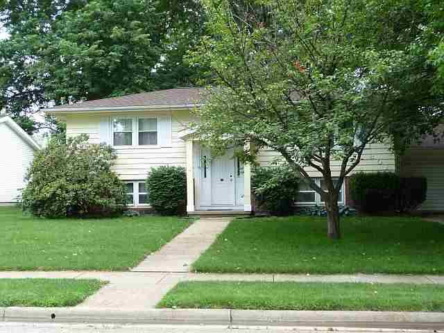 801 Karin Dr., Normal, IL 61761