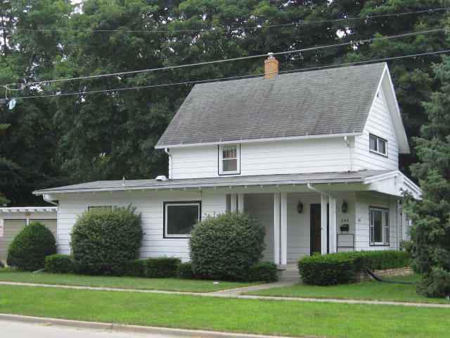 302 S Linden, Normal, IL 61761