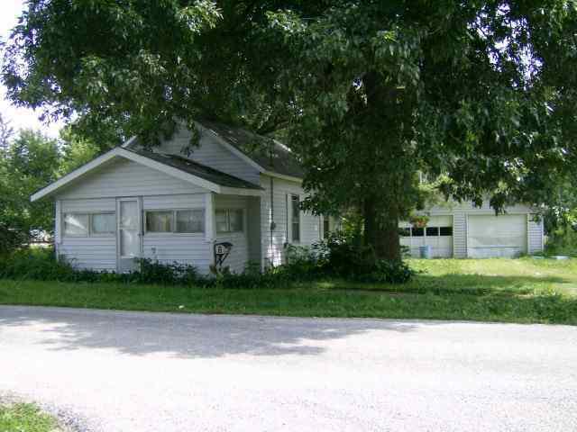 624 W North, Clinton, IL 61727