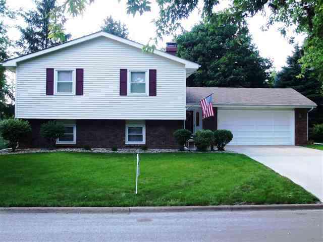 1104 Dillon Dr., Normal, IL 61761