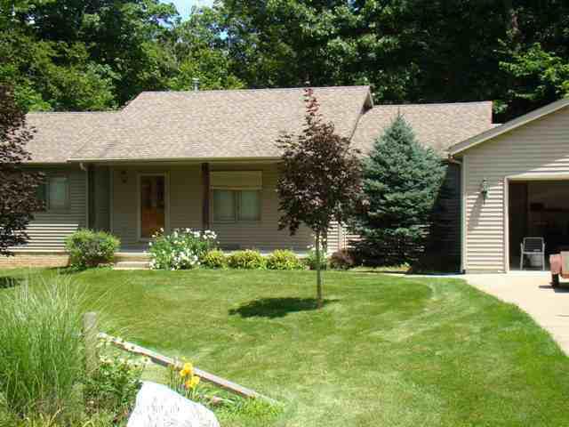 10 Victoria Way, Mackinaw, IL 61755
