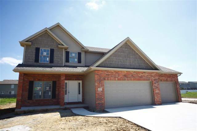 6 Shaunessey, Bloomington, IL 61704