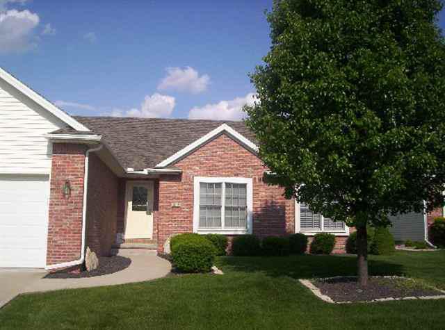 318 Fieldcrest Ct., Normal, IL 61761