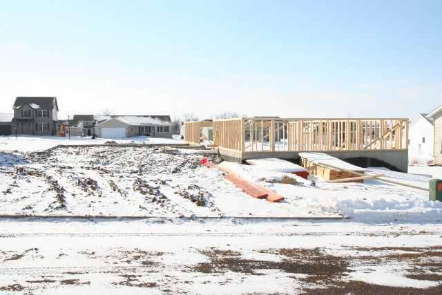 400 Coventry Ln., Mackinaw, IL 61755