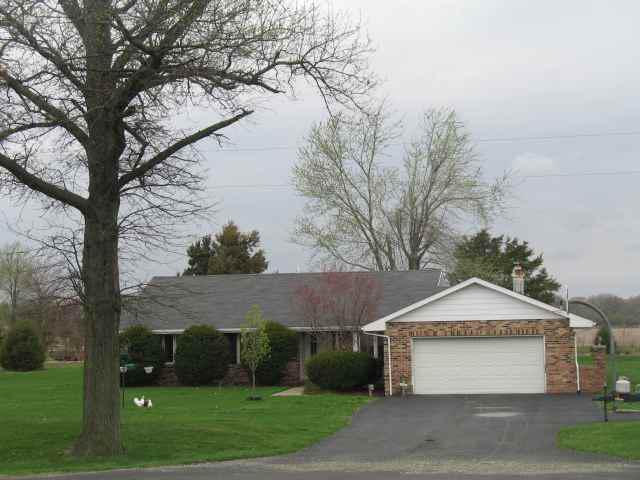 6565 State Highway 54, Clinton, IL 61727